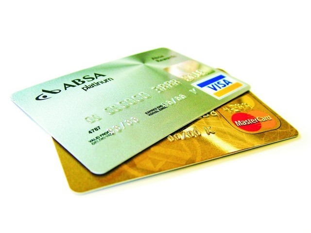 Первая пластиковая карта