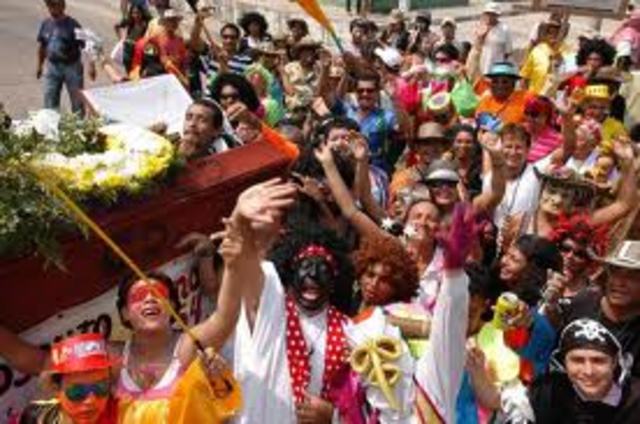 ENTIERRO DE JOSELITO CARNAVAL