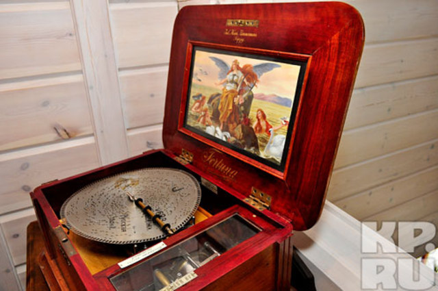 Механизм "записи" информации в музыкальной шкатулке