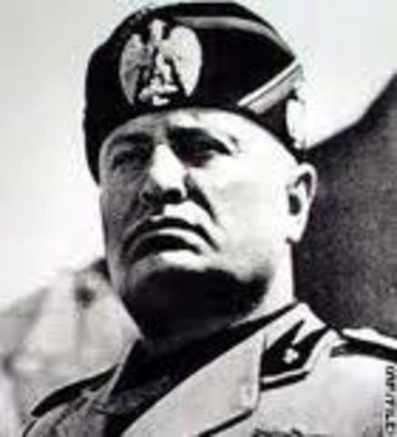 Mussolini takes over