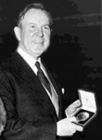 Lester B. Pearson recieves Nobel Peace Prize & Suez Crises