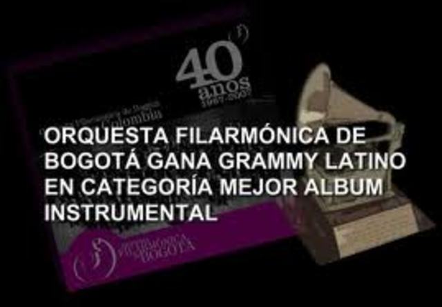 La orquesta filarmonica de Bogotá recibe Grammy Latino