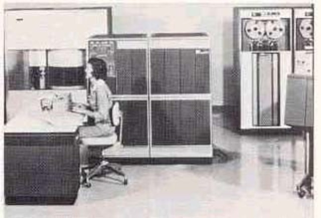 IBM envió la mainframe IBM 1401