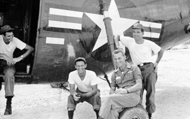 The number of U.S. troops decreases to 280,000. <a href="http://www.english.illinois.edu/maps/vietnam/timeline.htm" rel="ugc nofollow">Number of US Troops Falls to 280K</a>