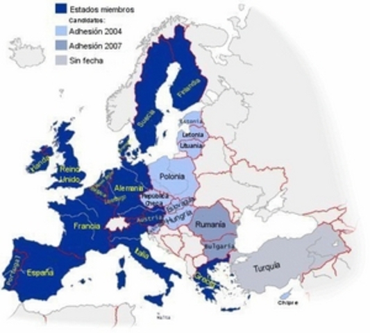 Se incorporan Chipre, Malta, y buena parte de los países de la Europa del Este
