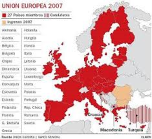 Se incorporan Bulgaria y Rumanía.