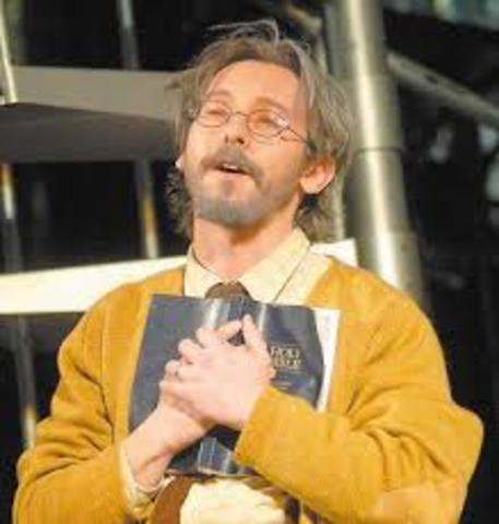 Montag Needs a Teacher