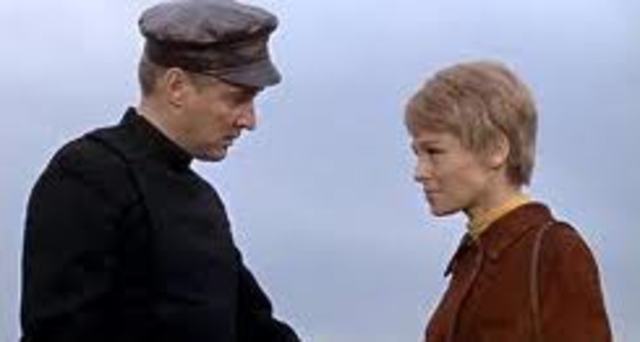 Small Talk wit Clarisse McClellan