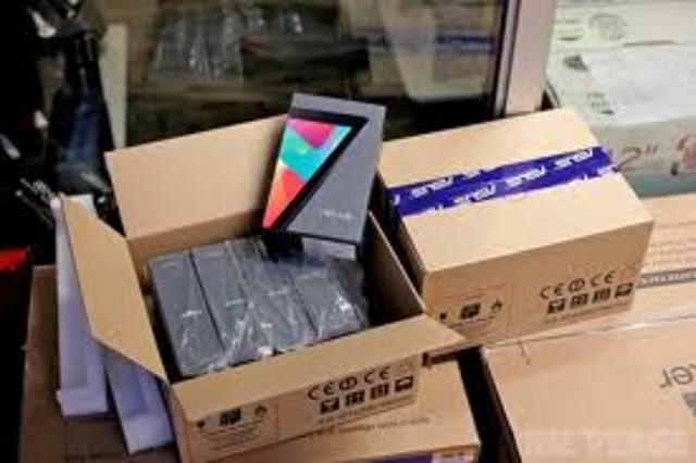 Stockist imports Nexus 7 (2012) from Singapore