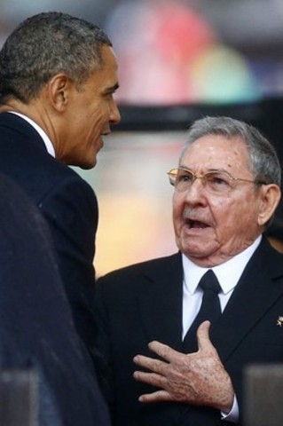 Obama-Castro Handshake