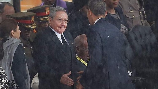 The Obama-Castro handshake that shocked the world