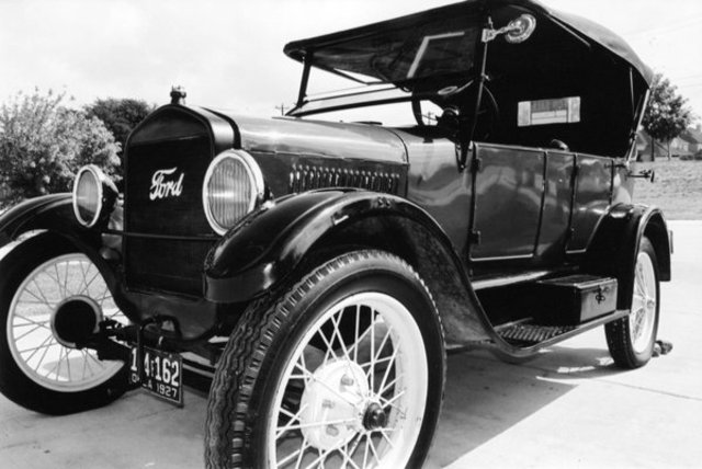 Henery Ford Introduces the Model A