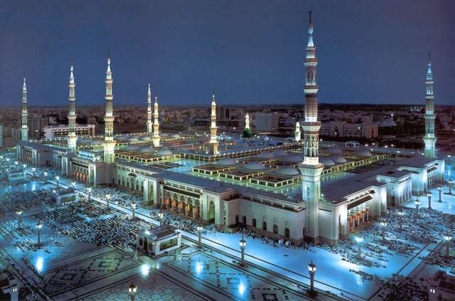 Masjid Al Nabawi.