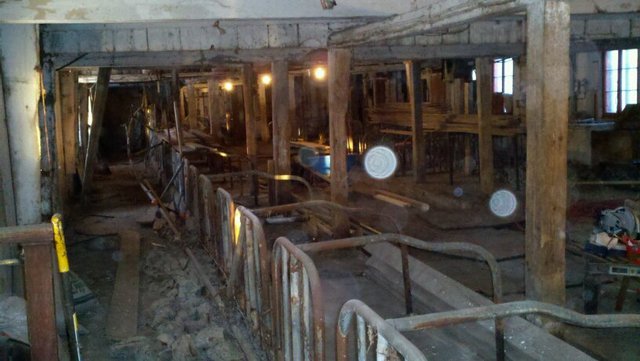 construction commence