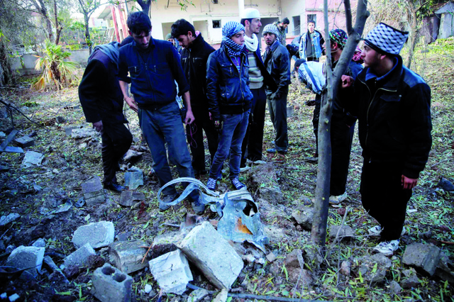 Theft of U.S. non-lethal aid to Syrian rebels suspends shipments