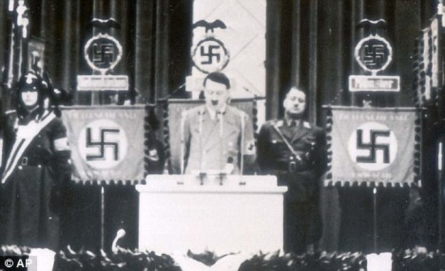 Adolf Hitler becomes leader of Knotsie party
