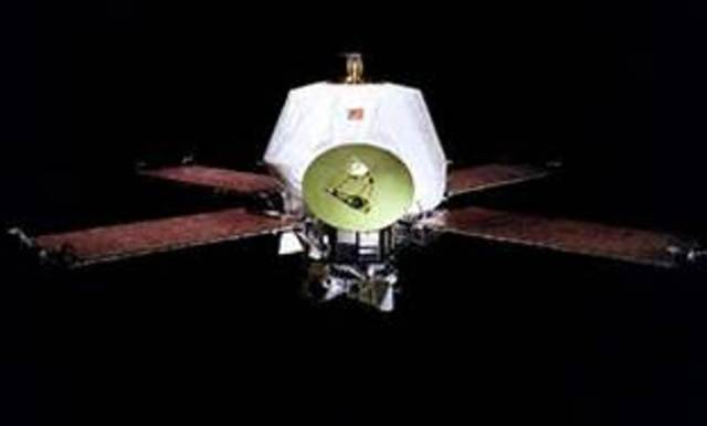 Mariner 9 Comes in Contact