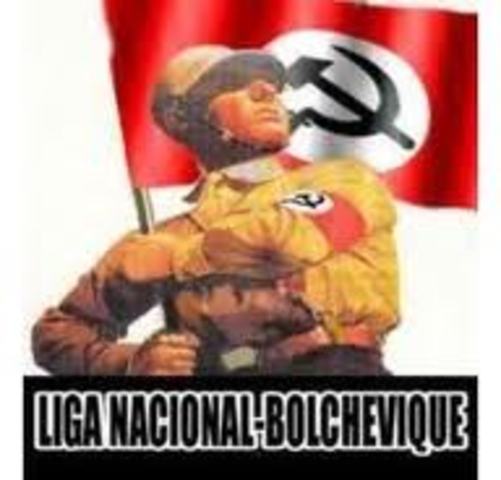 los bolcheviques toman el poder en rusia.