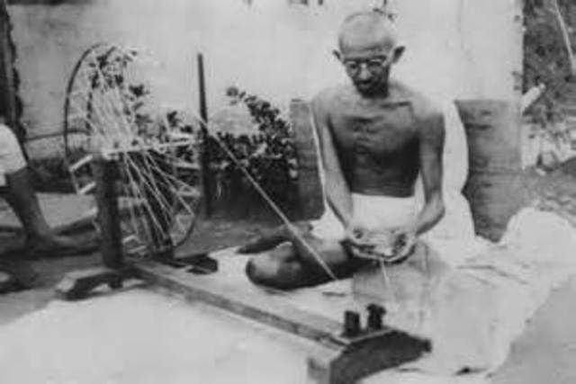 Mohandas's life of poverty