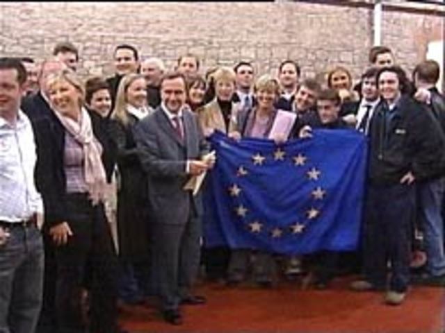 Edinburgh aftalen vedtages