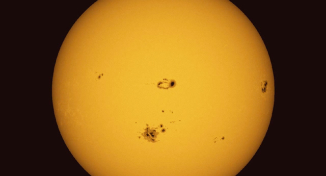 Galileo Proves Sunspots Exist