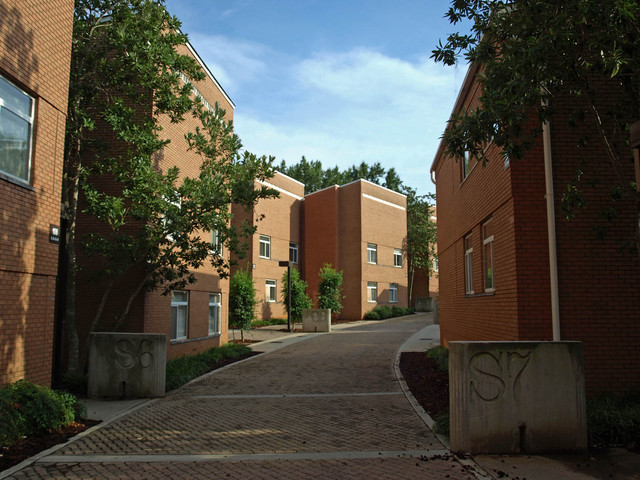 Calhoun Courts