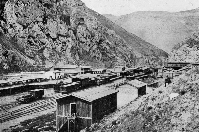 Se terminó de construir el tren de La Oroya