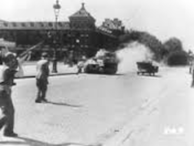 Paris retaken by Allies Forces