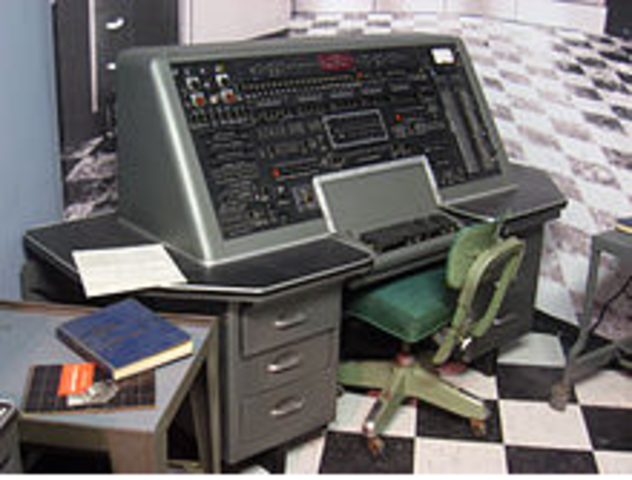 UNIVAC I COMPUTADORA COMERCIAL DE PROPOSITO GENERAL.