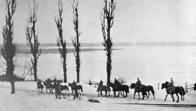 Russians Save Moscow