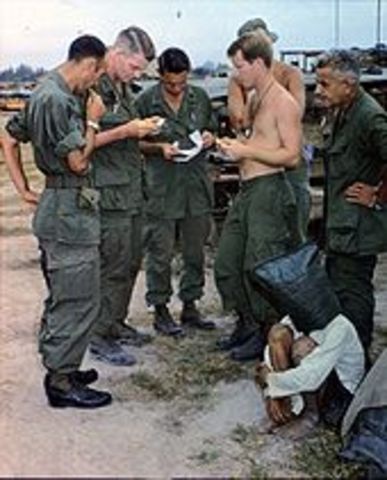 US forces increased in Vietnam