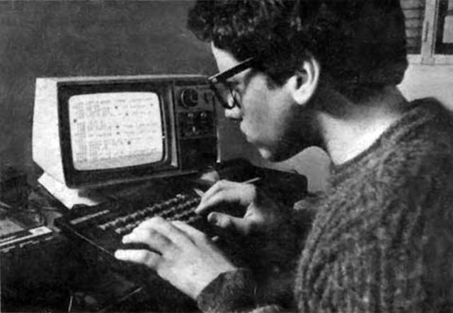 EL PRIMER COMPUTADOR DE ESCRITORIO