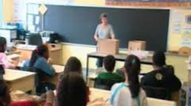 An Act to amend the Charter of the French Language/ Bill 104