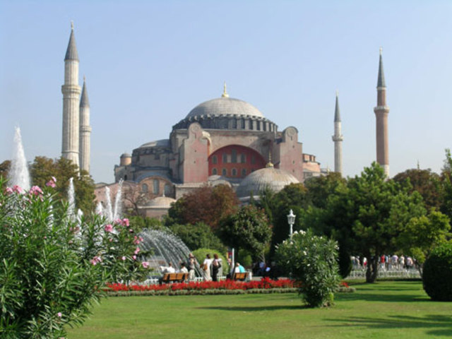 Byzantine Capital of Constantinople conqured and renamed it Istanbul by the muslim ottomans