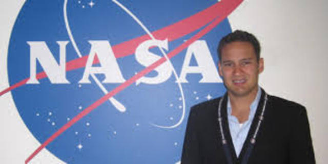 Caleño en la NASA