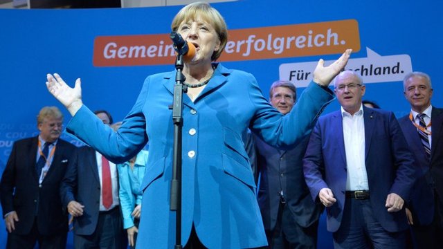 Merkel asume nuevo mandato en Alemania