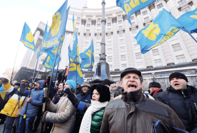Continúan las protestas en Ucrania