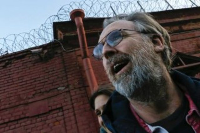 Greenpeace activists Arctic 30, including Tasmanian Colin Russell, set to avoid trial after amnesty bill passes