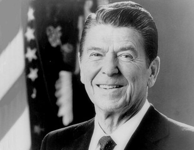 Reagan vows to congress to make AIDS a priority
