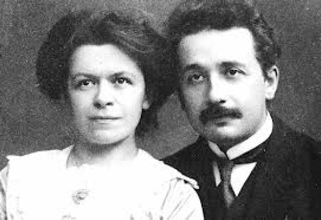 Albert Einstein Marries Mileva Maric