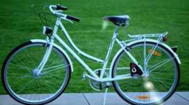 US company reinvents wheel to make bikes electric