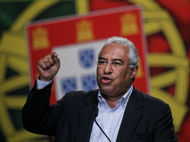 António Costa toma posse do cargo de Presidente da Câmara de Lisboa