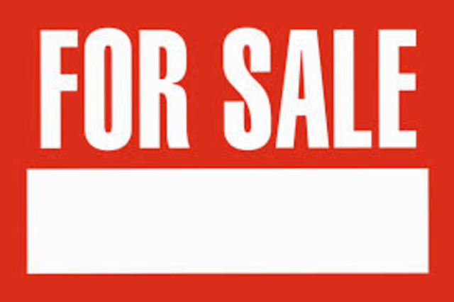 Jok Wing's father sells his store