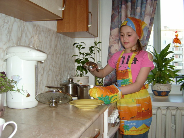 Первый раз приготовила суп 8 апреля) мне было всего 8 лет