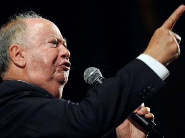 Alberto João Jardim acusa o Governo de continuar «à mercê de sociedades secretas» e associou a actual crise política à reunião do Clube Bilderberg