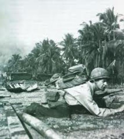 US forces return to recapture the Philippines