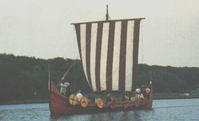 Æthelred opbygger flåden