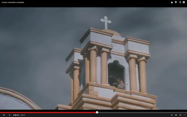 Los soldados entran la escuela.