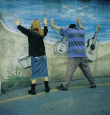 Sempre fui adepto a satiras da realidade...