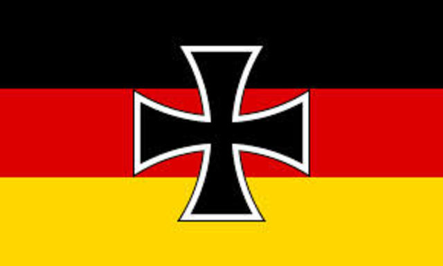 Weimar Republic Established